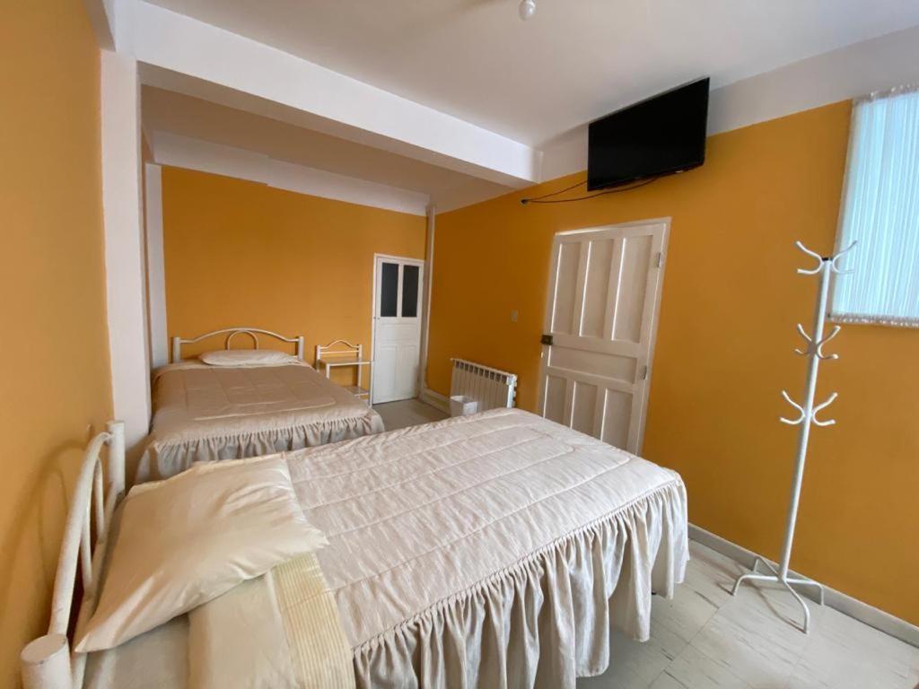 אורורו Hostal Casablanca מראה חיצוני תמונה