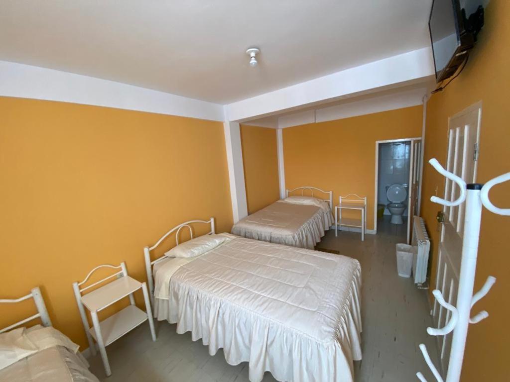 אורורו Hostal Casablanca מראה חיצוני תמונה