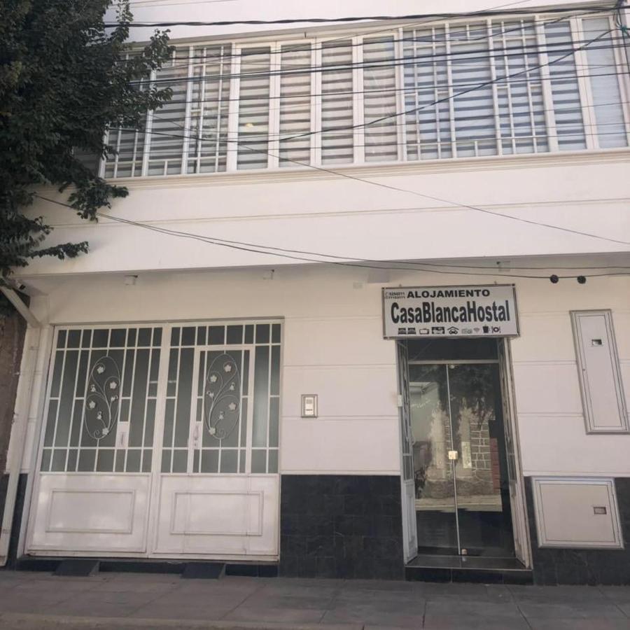 אורורו Hostal Casablanca מראה חיצוני תמונה